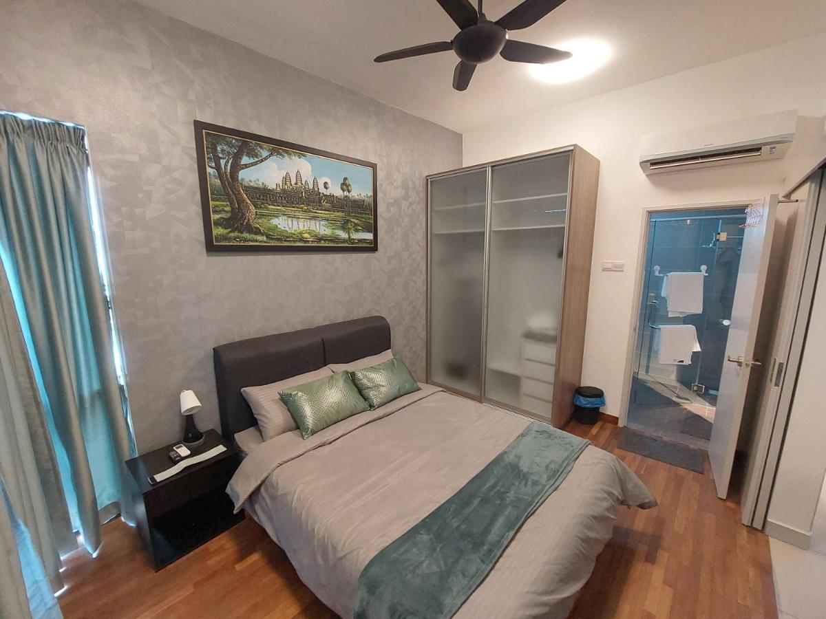 Netflix # Sky Suite Near Jaya One By Salaam Suites, 2 Pax Petaling Jaya Zewnętrze zdjęcie