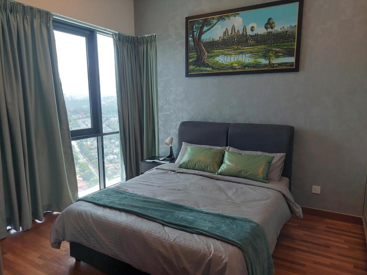Netflix # Sky Suite Near Jaya One By Salaam Suites, 2 Pax Petaling Jaya Zewnętrze zdjęcie